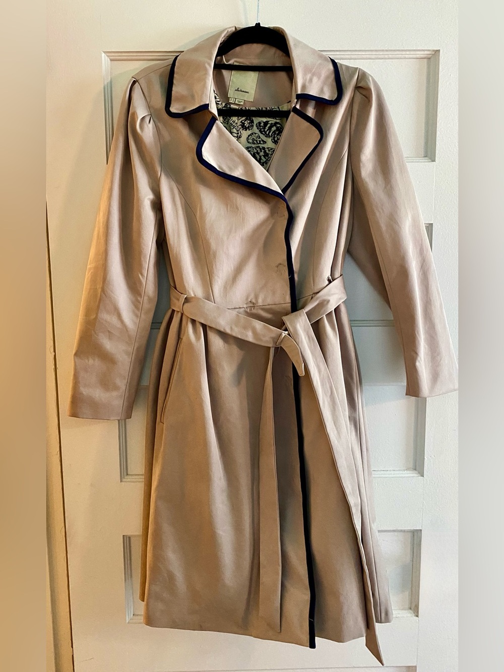 Anthropologie Elevenses Puff Shoulder Beige Trench Coat with Navy Trim